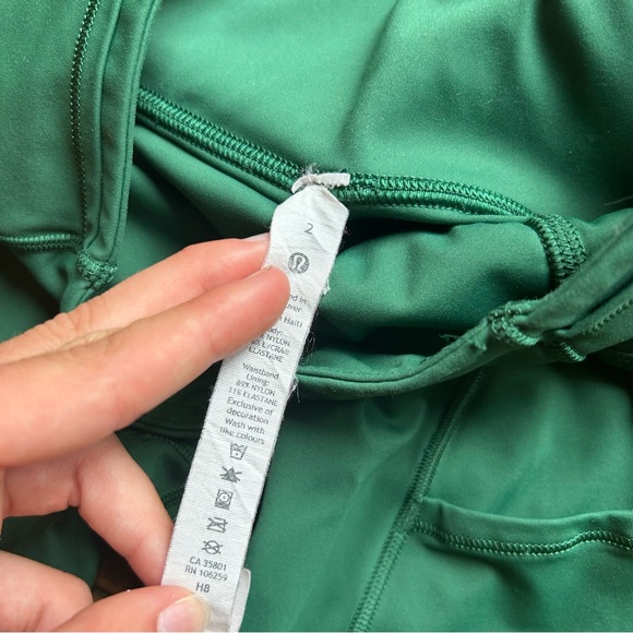 Lululemon Fast and Free High-Rise Tight 25" - Picture 2 of 5